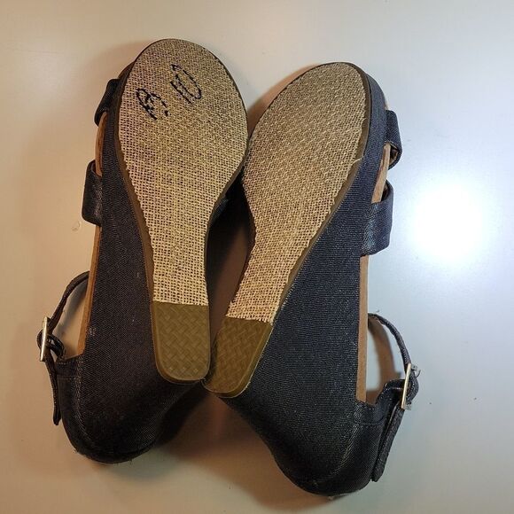 BRAND NEW WEDGE STYLE OPEN TOE ANKLE STRAP WOMEN"S SANDAL - Picture 15 of 16